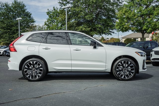 New 2026 Volvo XC60 B5 Ultra w/ Protection Package Premier image 3