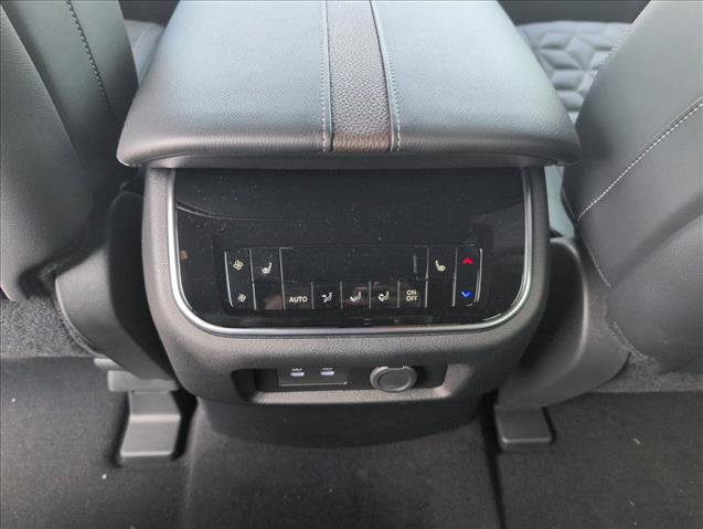 New 2025 Nissan Armada Platinum w/ Convenience Package image 17