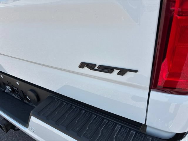 Certified 2026 Chevrolet Silverado 1500 RST w/ Redline Edition RWD image 7