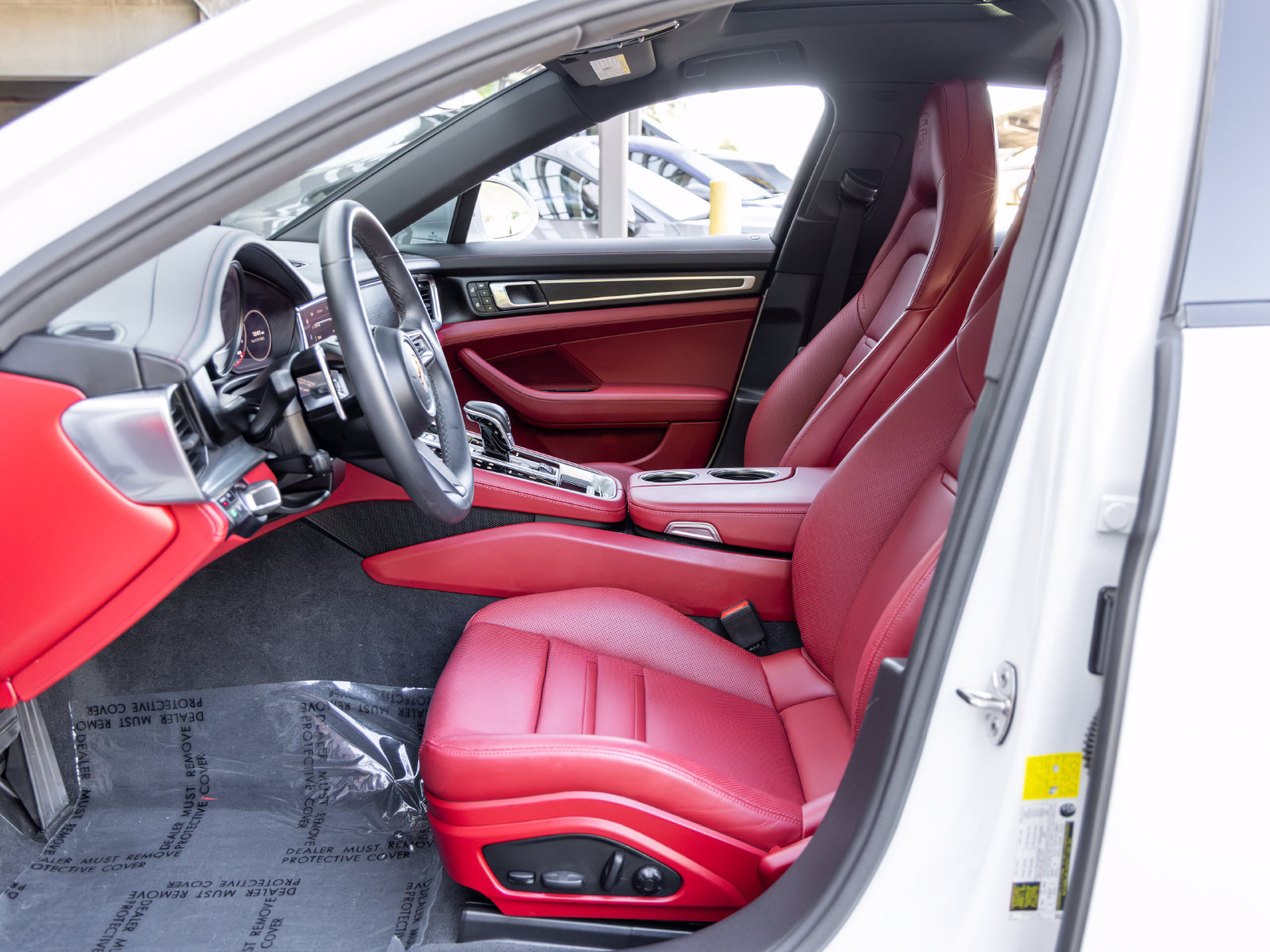 Used 2023 Porsche Panamera 4 Platinum Edition AWD/4WD image 29