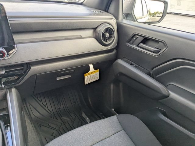 New 2026 Chevrolet Colorado W/T w/ WT Custom Package RWD image 17