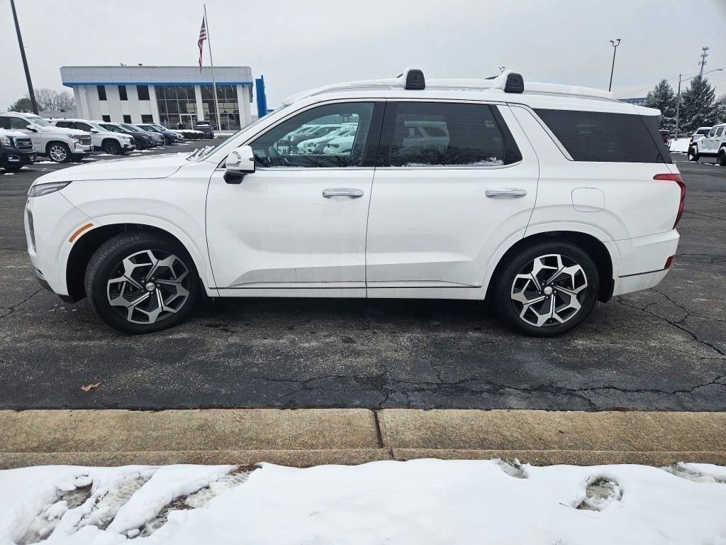Used 2022 Hyundai Palisade Calligraphy w/ Winter Package image 4
