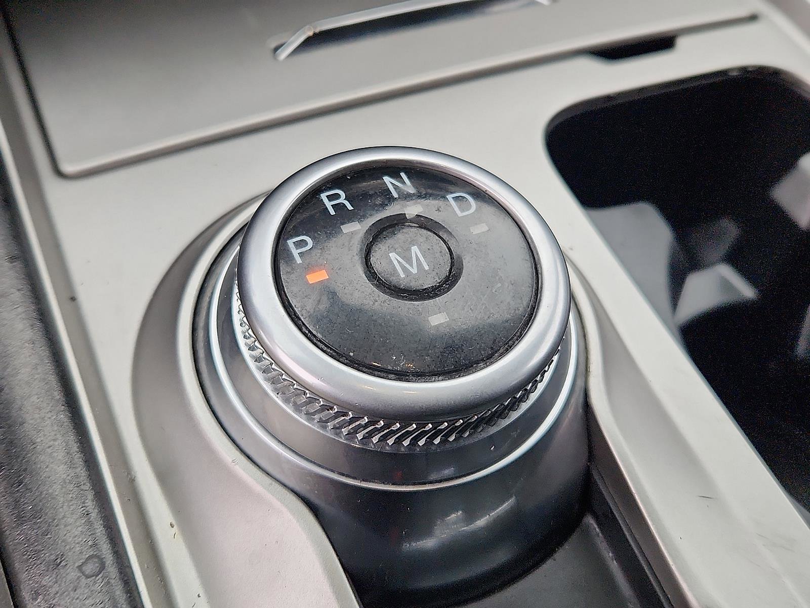 Used 2020 Ford Explorer XLT w/ Comfort Package image 14