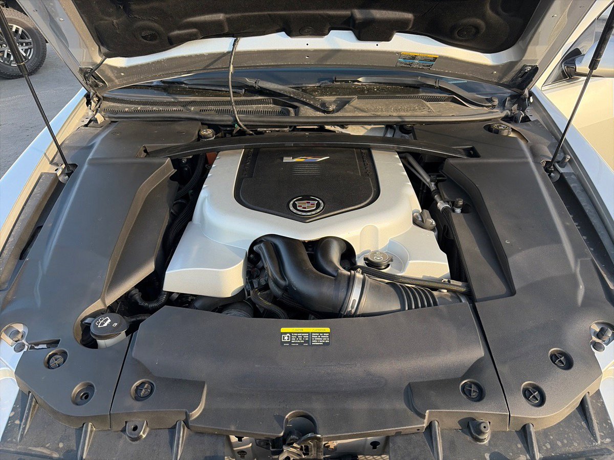 Used 2006 Cadillac STS V image 8