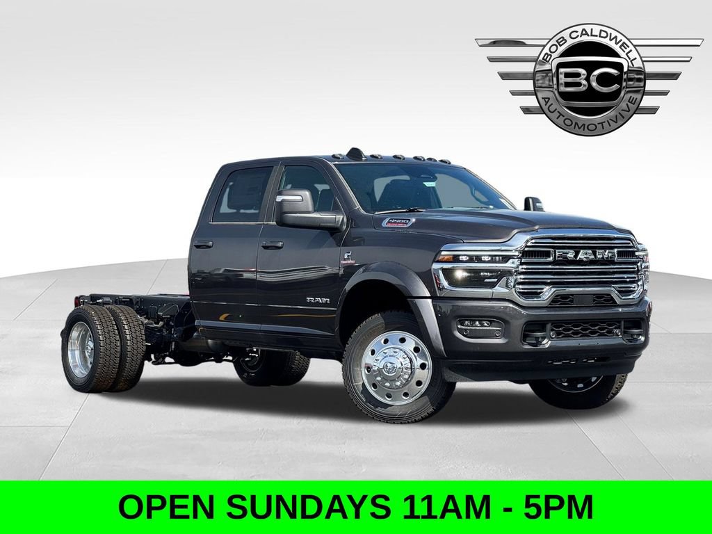 New 2026 RAM 5500 4x4 Crew Cab w/ Laramie Trim Package