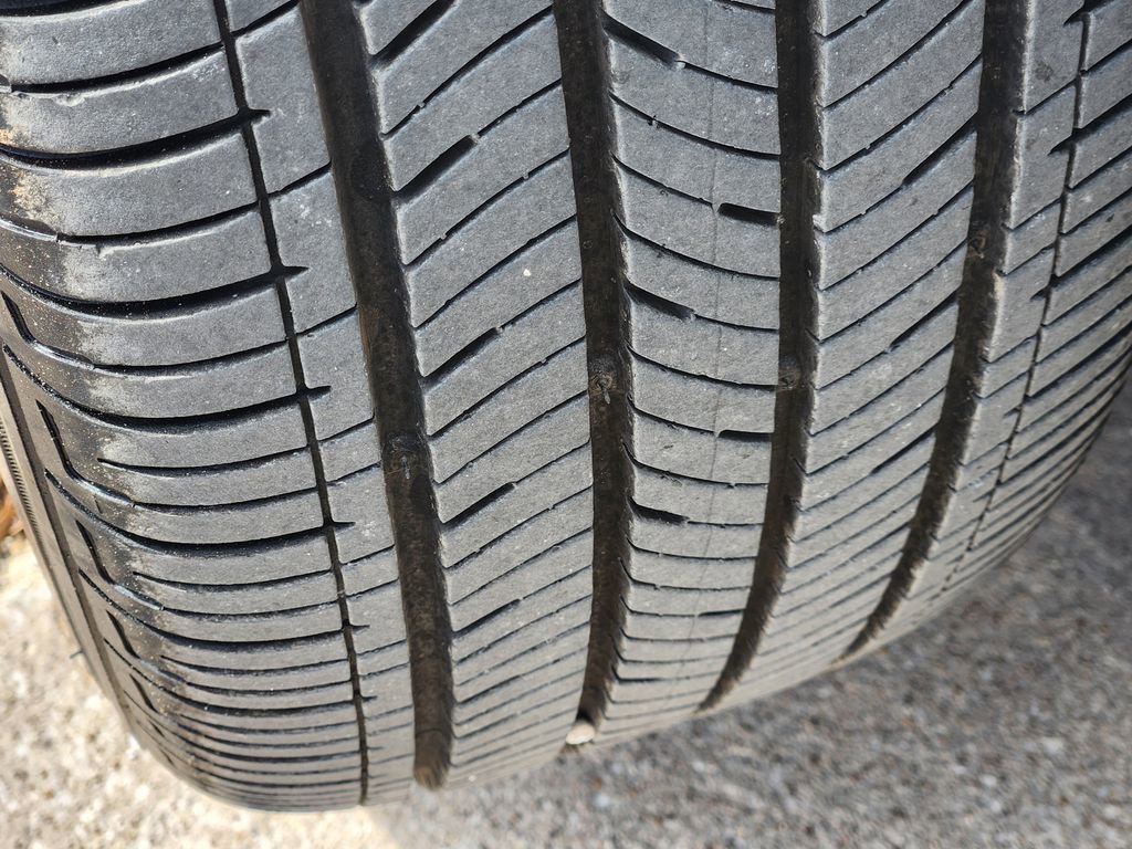 Certified 2025 Hyundai Elantra Blue image 10