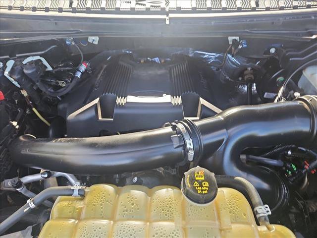 Used 2020 Ford Expedition Limited w/ Equipment Group 302A AWD/4WD image 26