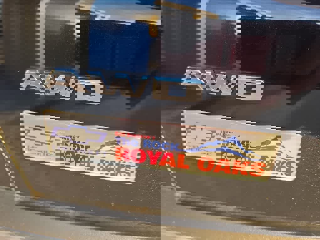 Used 2018 Cadillac XT5 Luxury w/ Driver Awareness Package image 8