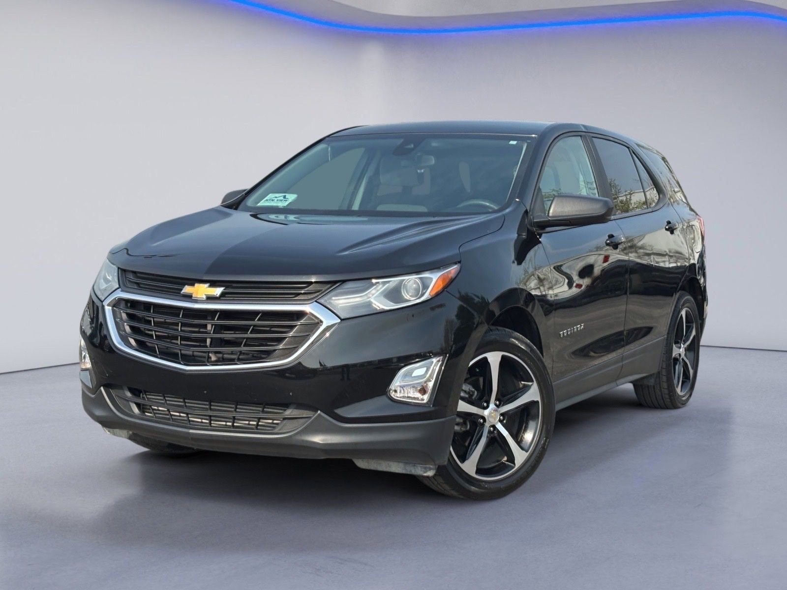 Used 2020 Chevrolet Equinox LS w/ LS Convenience Package image 2