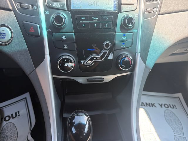 Used 2013 Hyundai Sonata SE FWD image 18