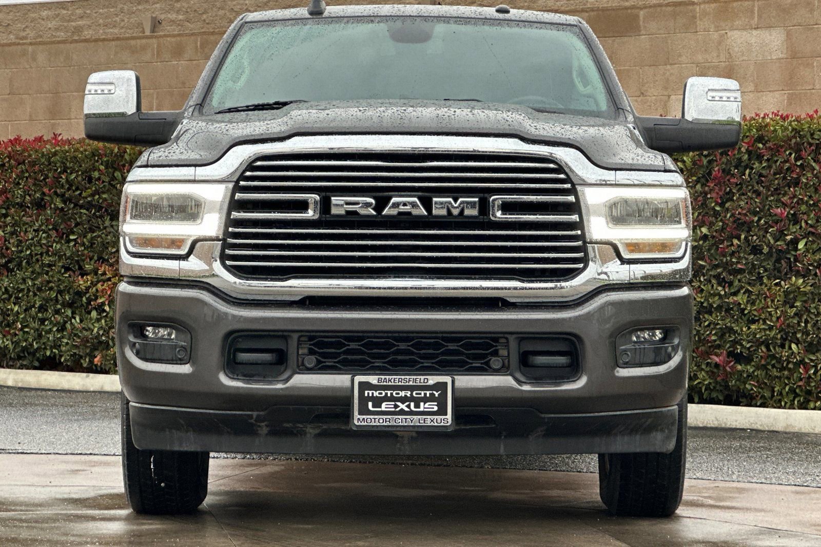 Used 2024 RAM 2500 Laramie image 9