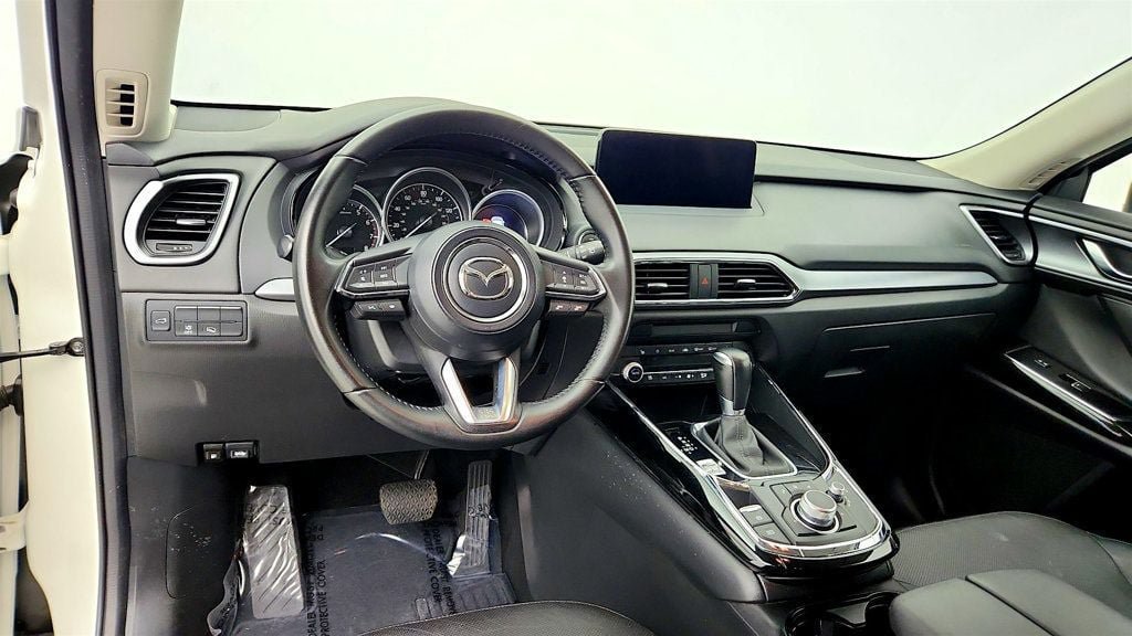 Used 2023 MAZDA CX-9 Touring Plus AWD/4WD image 14