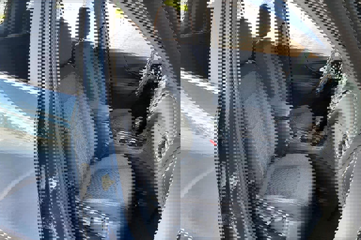 Used 2024 Chevrolet Equinox LT image 9