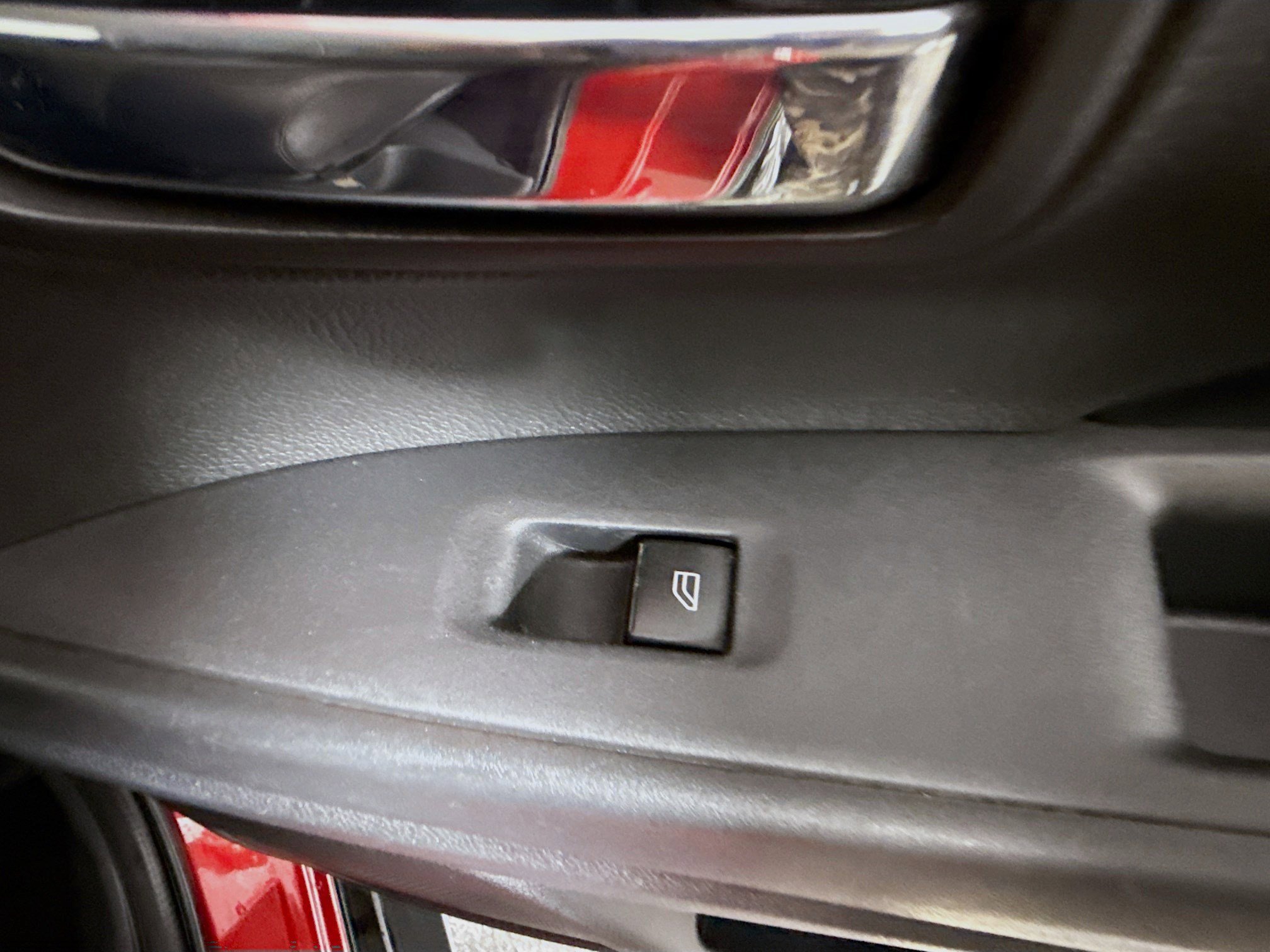 Used 2019 Mitsubishi Outlander SE image 31