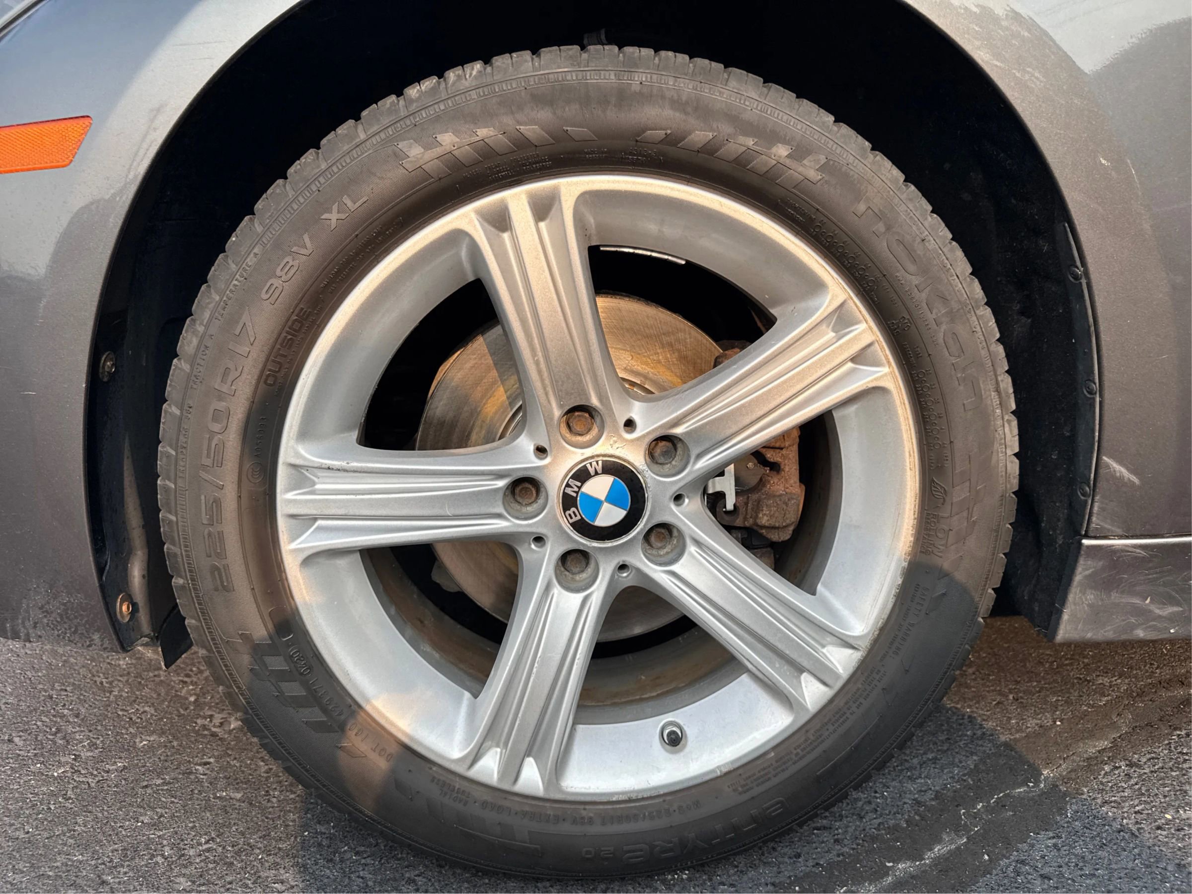 Used 2015 BMW 328i xDrive Wagon w/ Premium Package image 16