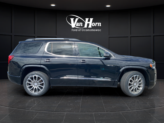 Used 2023 GMC Acadia Denali w/ Denali Technology Package AWD/4WD image 8