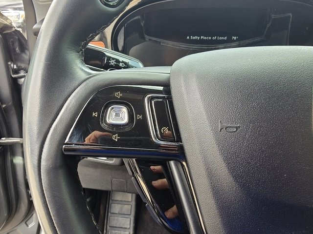 Used 2022 Lincoln Corsair Reserve image 28