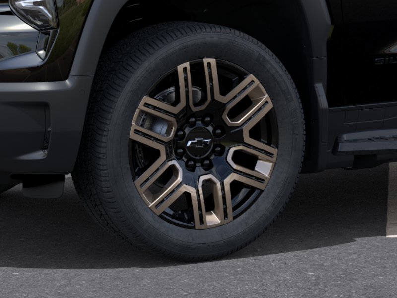New 2026 Chevrolet Silverado EV LT w/ LPO, Bronze Package AWD/4WD image 9
