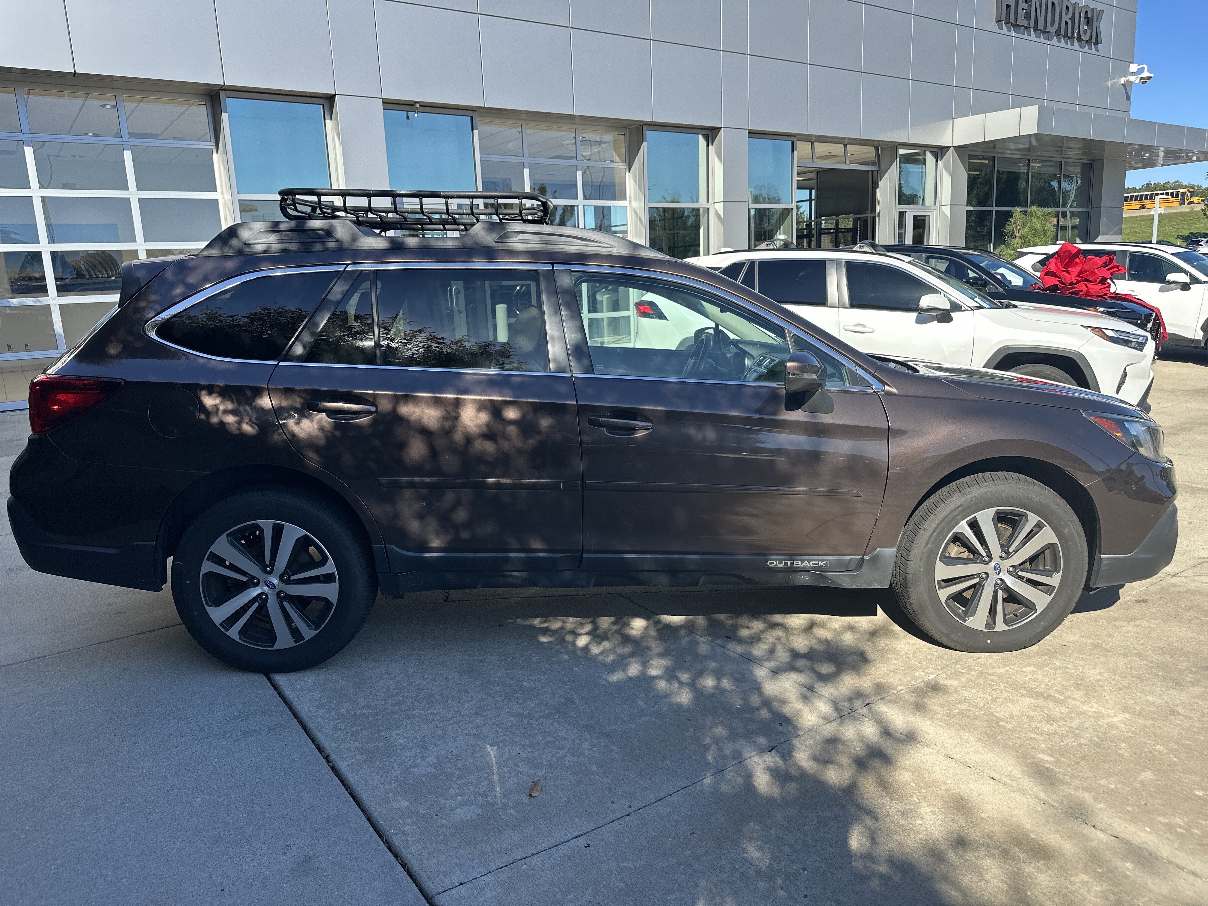 Used 2019 Subaru Outback 2.5i Limited AWD/4WD image 10