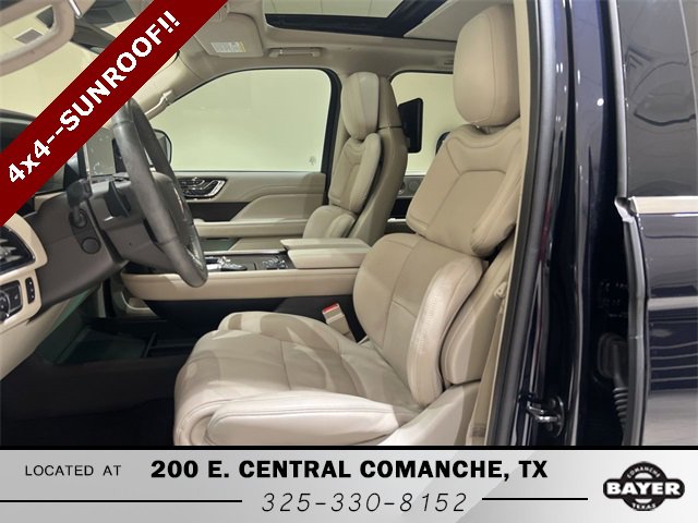 Used 2021 Lincoln Navigator Reserve w/ Luxury Package image 19