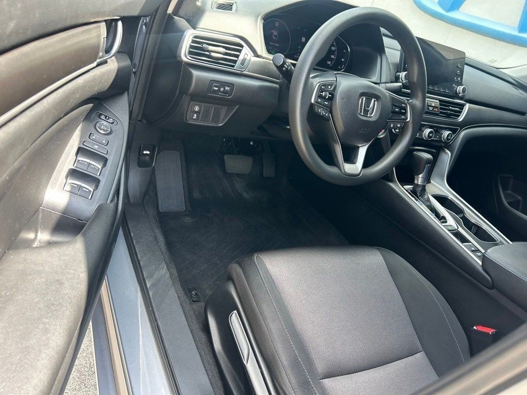Used 2020 Honda Accord LX image 10
