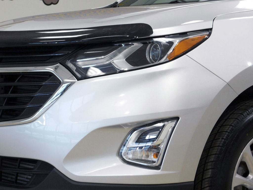 Used 2020 Chevrolet Equinox LT image 18