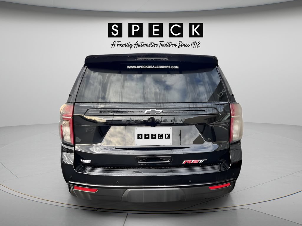 Used 2024 Chevrolet Suburban RST w/ Luxury Package AWD/4WD image 4