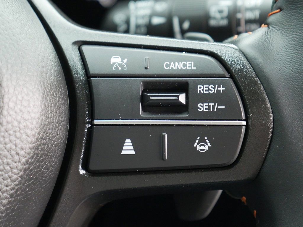 Used 2025 Honda CR-V Sport-L image 32