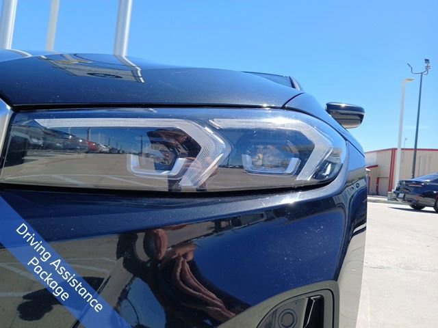 Used 2024 BMW 330e image 4