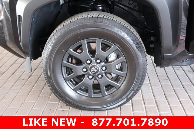 Used 2025 Toyota 4Runner SR5 image 8