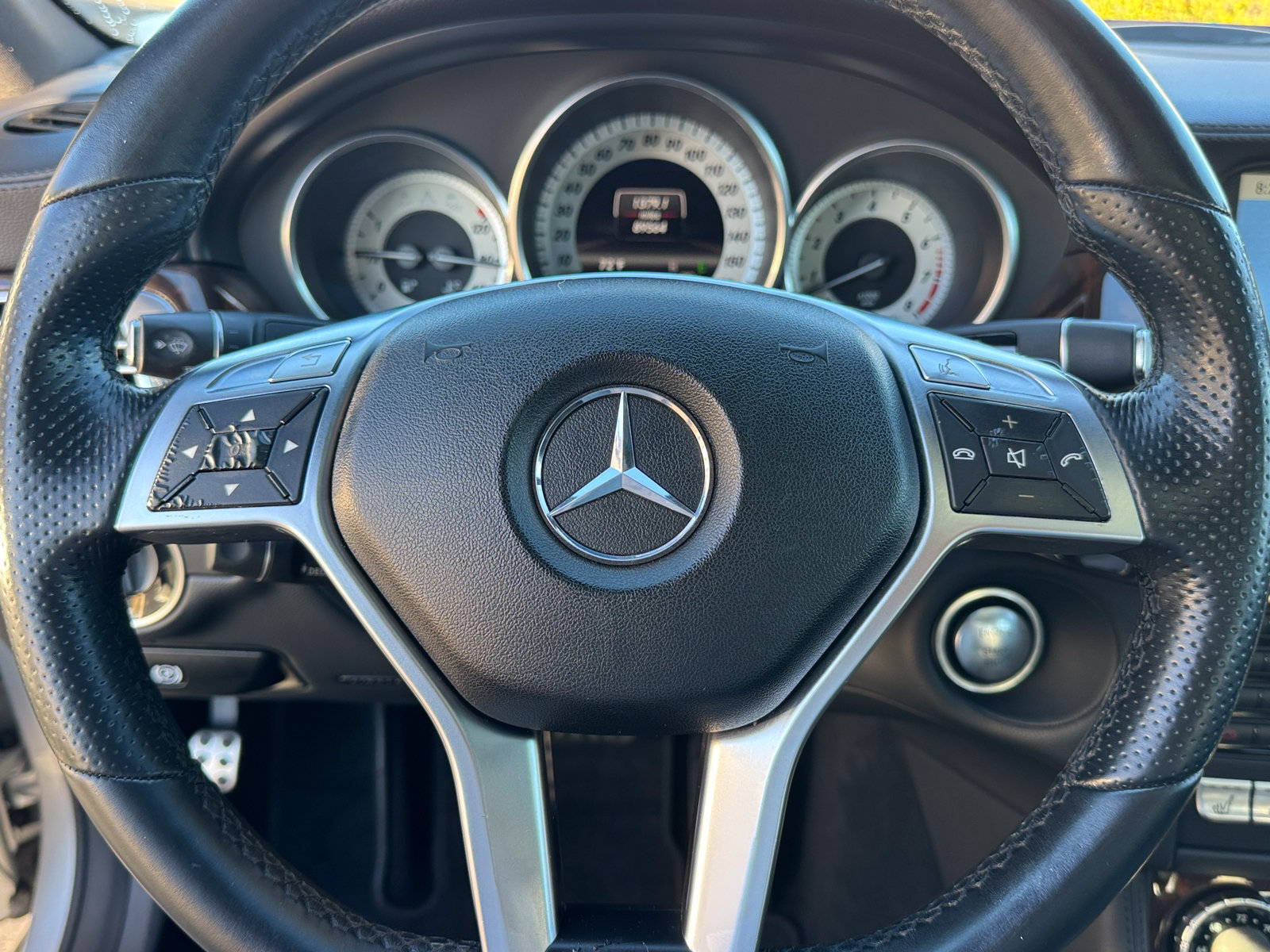 Used 2013 Mercedes-Benz CLS 550 image 24