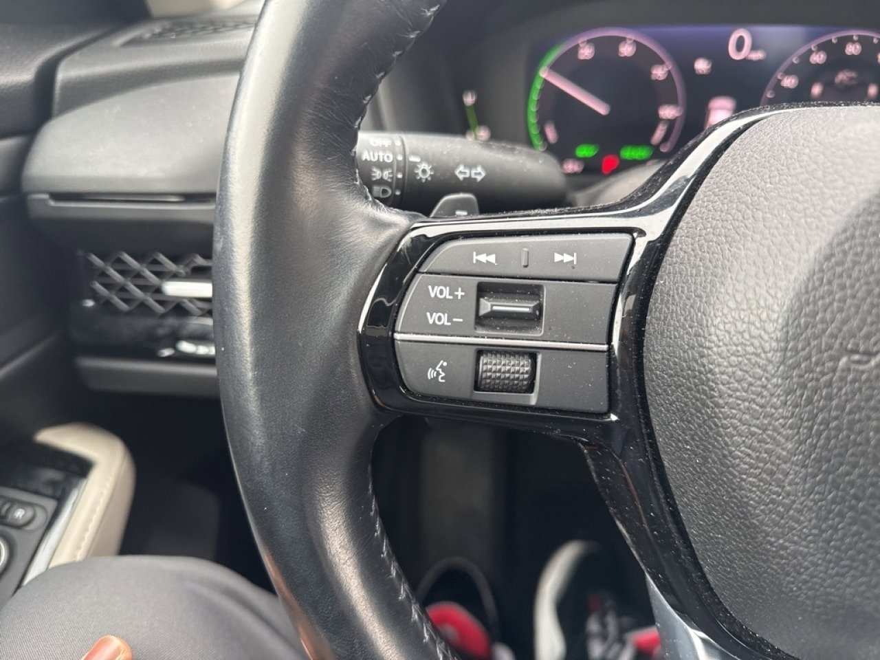 Used 2023 Honda Accord Touring image 23