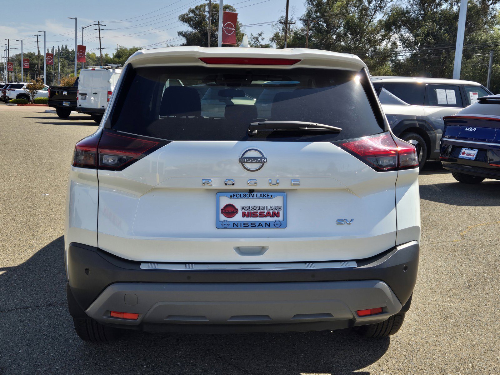 Certified 2023 Nissan Rogue SV FWD image 5