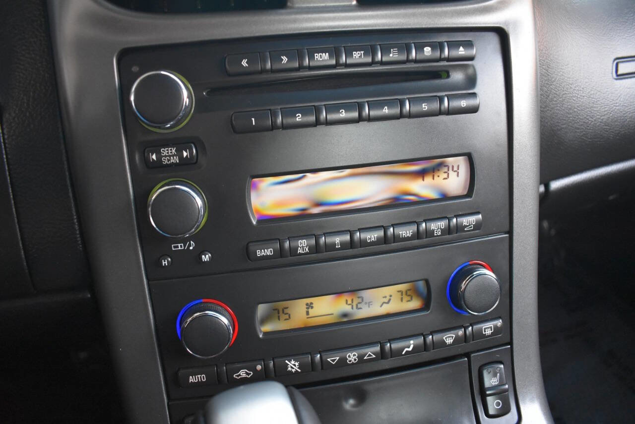 Used 2007 Chevrolet Corvette Base 2dr Coupe w/ Preferred Equipment Group image 28