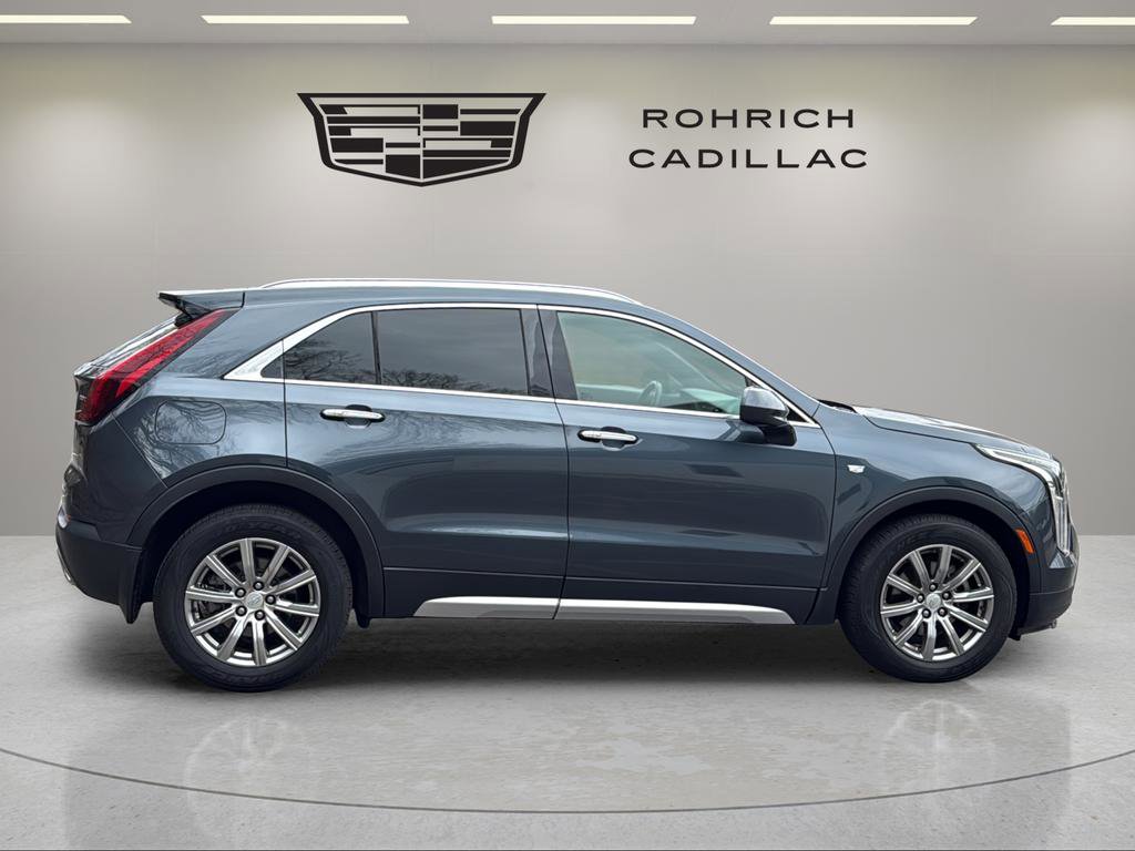 Used 2019 Cadillac XT4 Premium Luxury w/ Cold Weather Package image 5