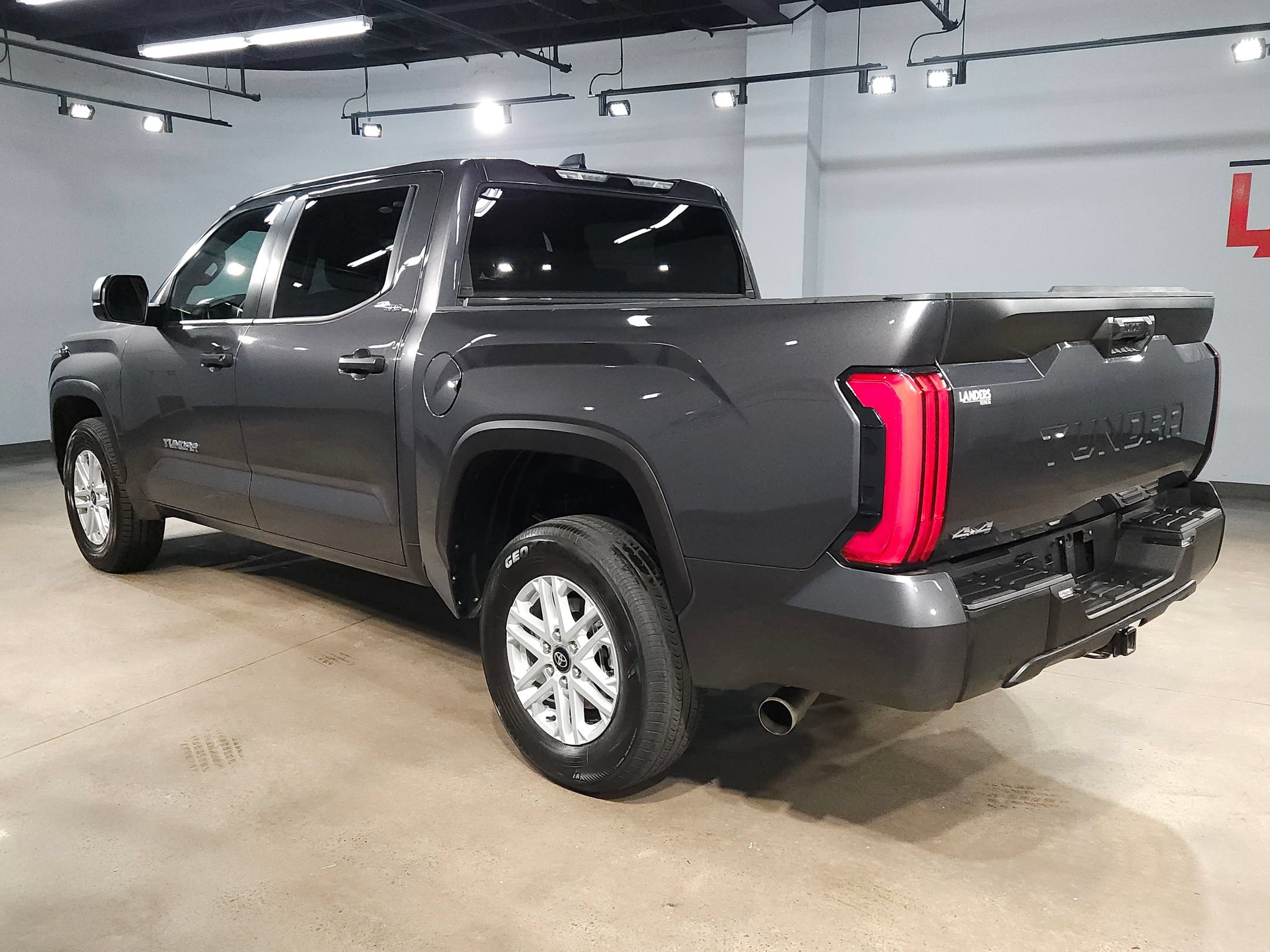 Used 2025 Toyota Tundra SR5 AWD/4WD image 5