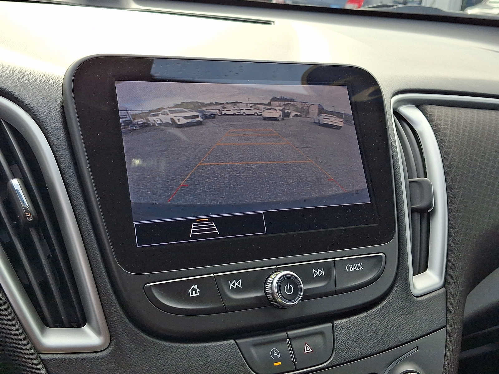 Used 2022 Chevrolet Malibu RS FWD image 16