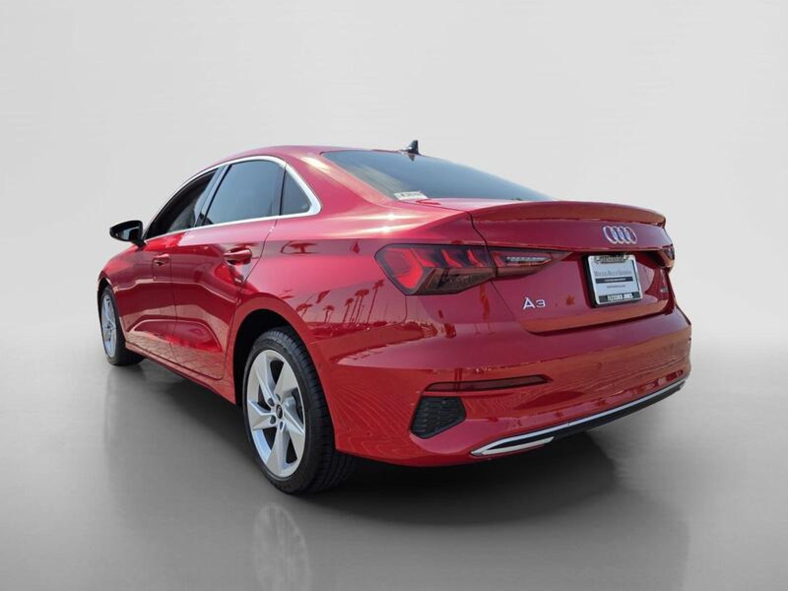 Used 2022 Audi A3 2.0T Premium Plus AWD/4WD image 3