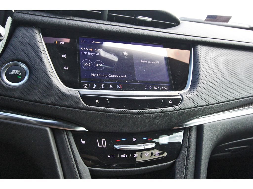 Certified 2024 Cadillac XT5 Sportv w/ Technology Package image 10