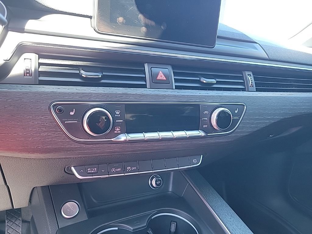 Used 2018 Audi A4 2.0T Ultra Premium FWD image 26