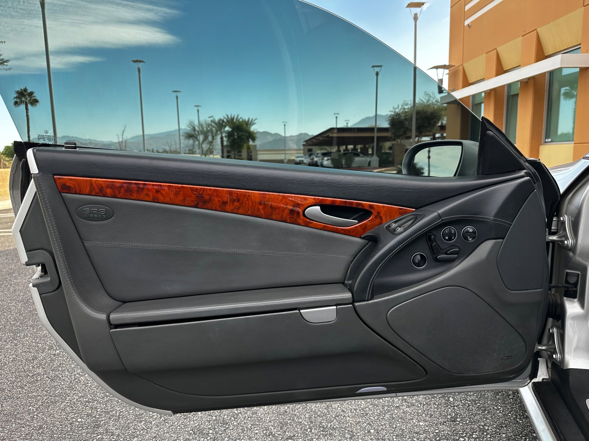 Used 2005 Mercedes-Benz SL 65 AMG image 37