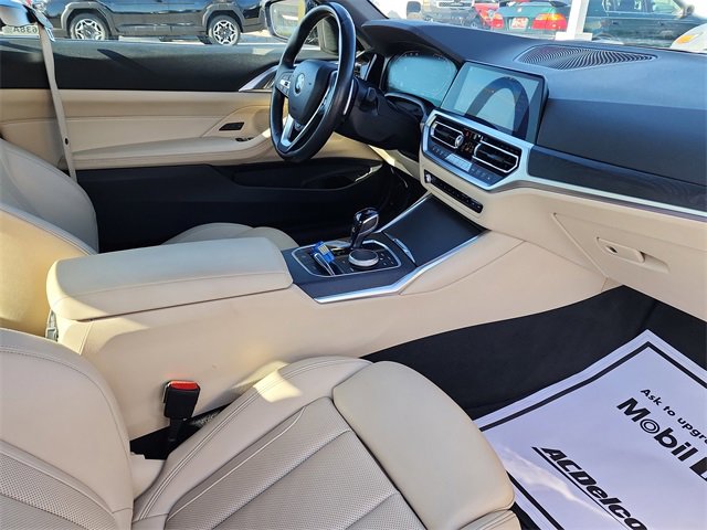 Used 2022 BMW 430i xDrive Convertible w/ Convenience Package image 18