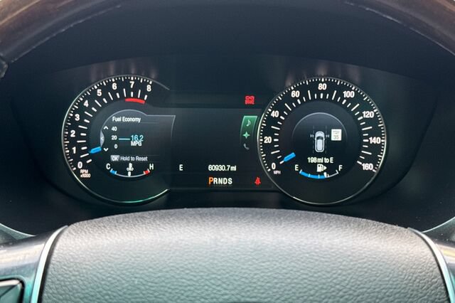 Used 2016 Ford Explorer Platinum AWD/4WD image 26