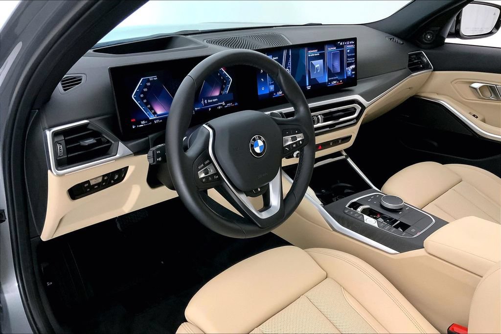 Used 2023 BMW 330i xDrive Sedan w/ Premium Package AWD/4WD image 21