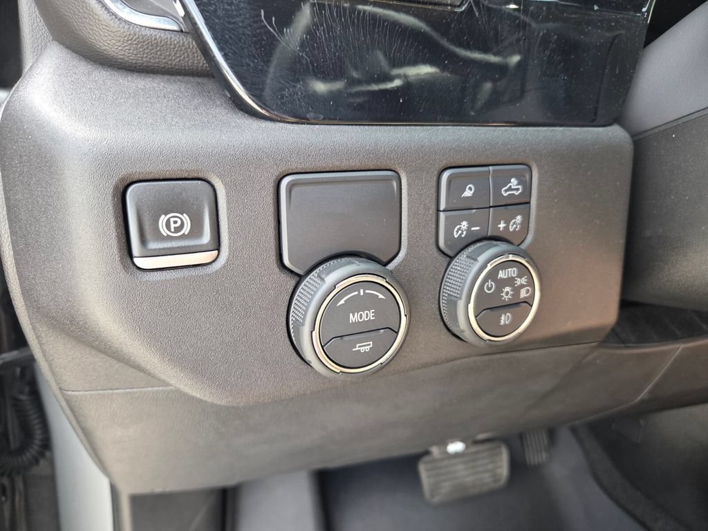 Used 2024 Chevrolet Silverado 1500 LTZ RWD image 24