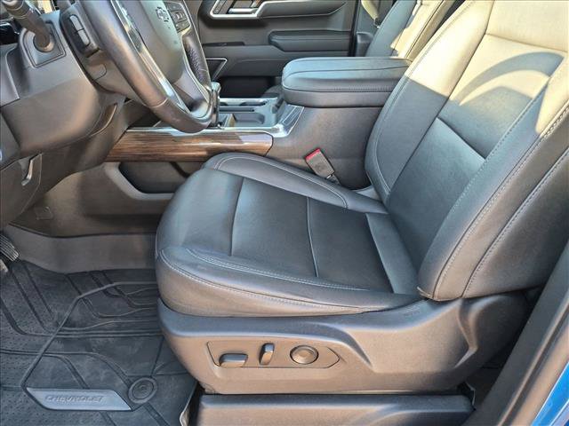 Used 2023 Chevrolet Silverado 1500 RST w/ Convenience Package II AWD/4WD image 14