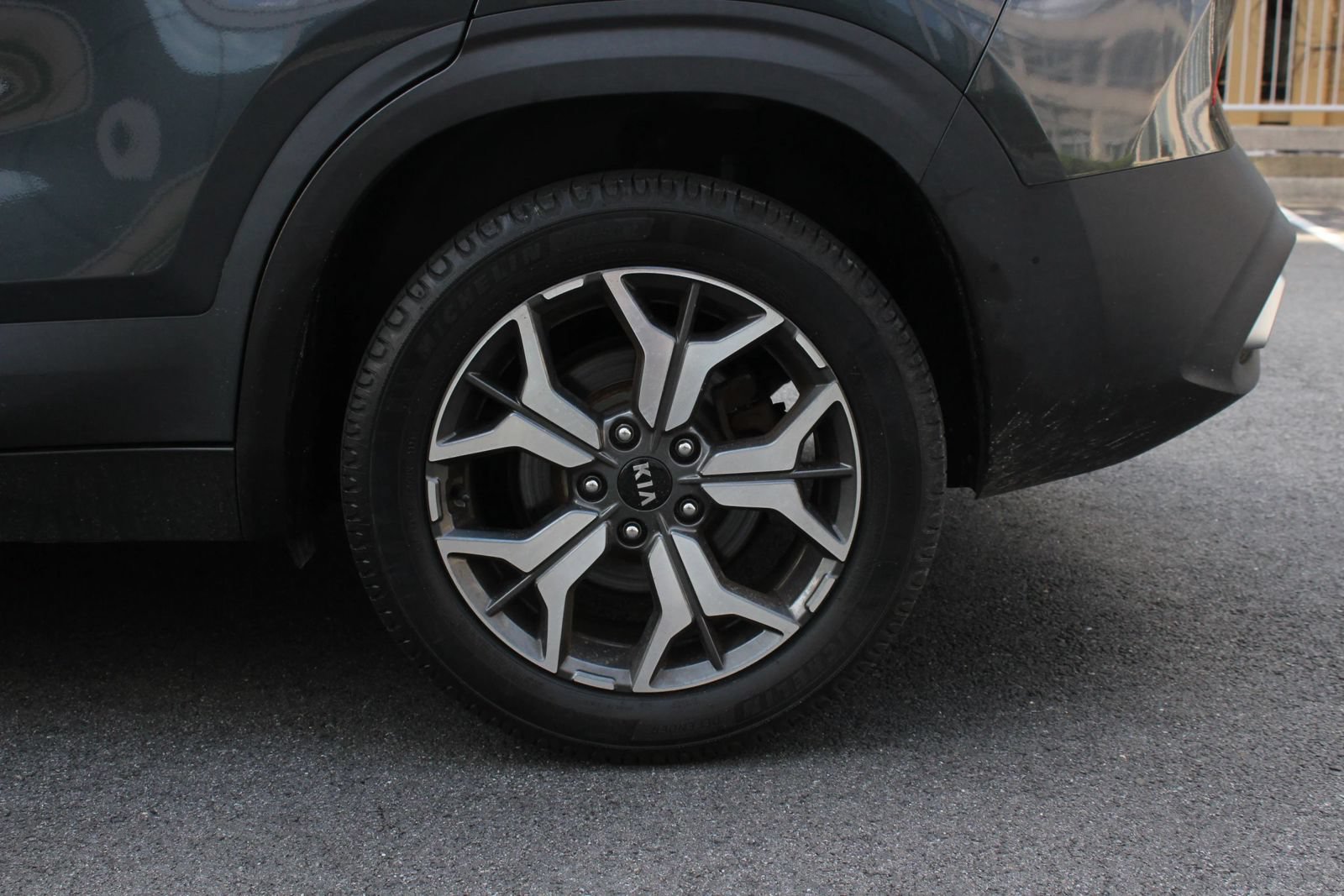 Used 2021 Kia Seltos EX AWD/4WD image 10