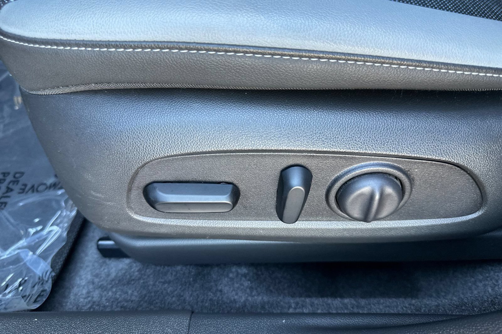 Certified 2025 Buick Envista Preferred w/ Convenience I Package FWD image 12