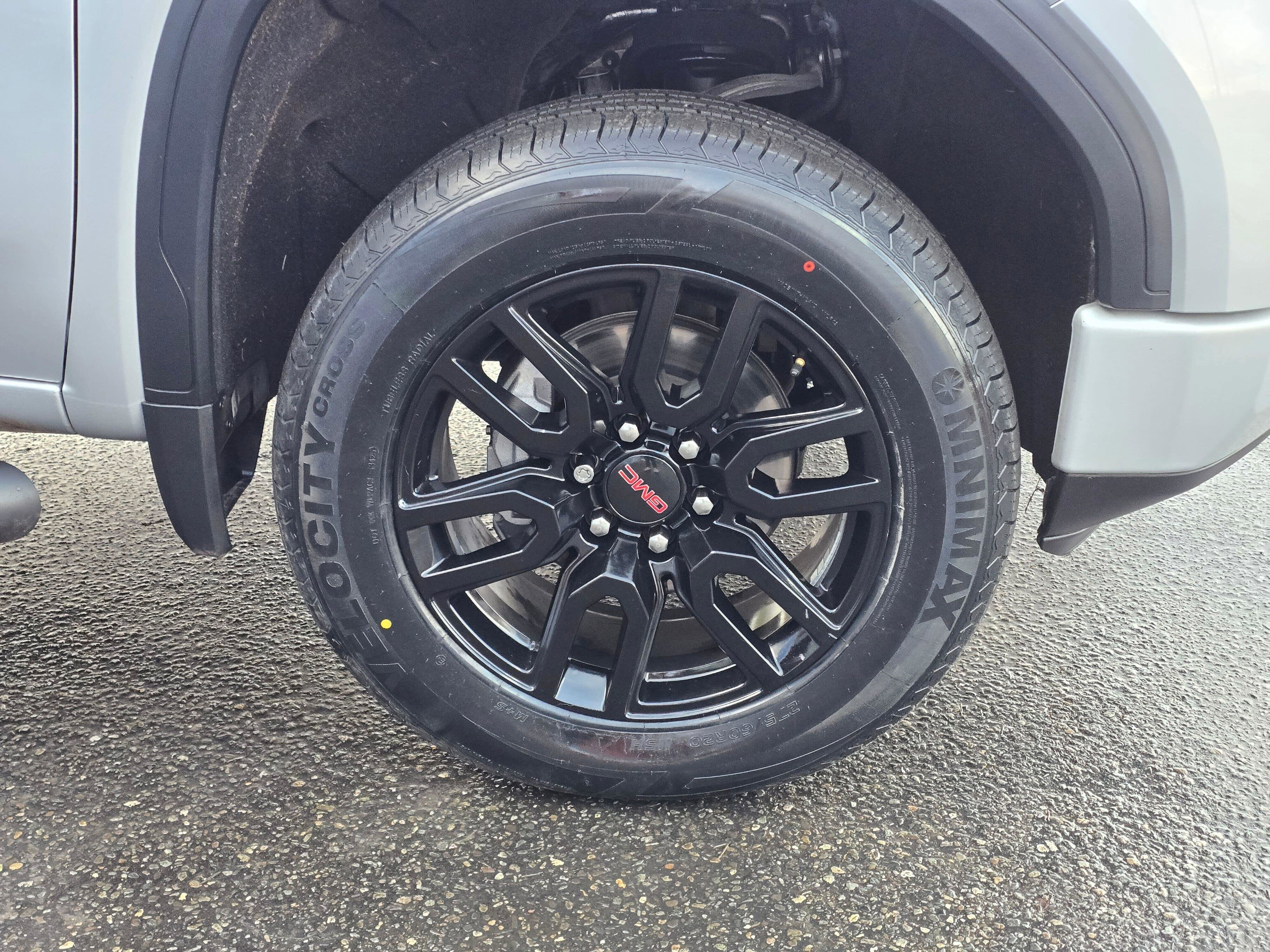 Used 2020 GMC Sierra 1500 Elevation w/ Elevation Value Package image 9