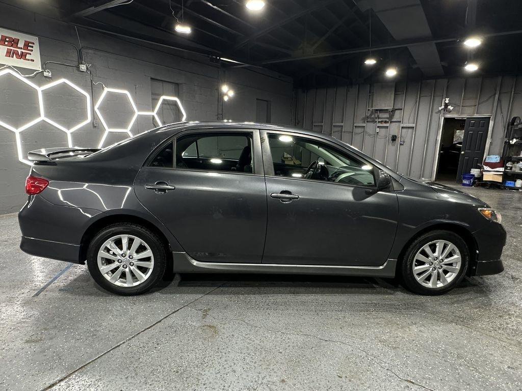 Used 2009 Toyota Corolla S FWD image 7